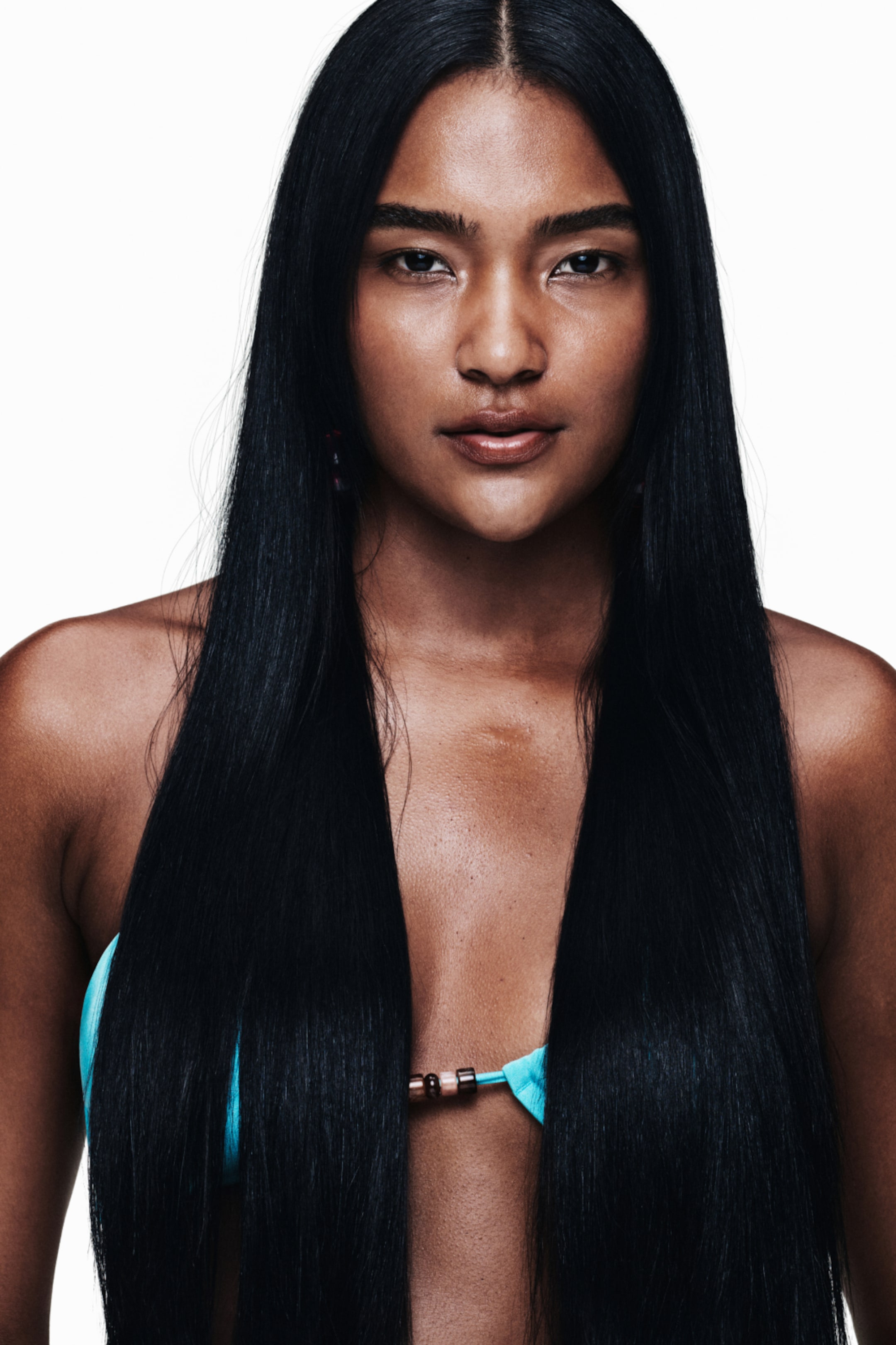 H&M брэнд fast fashion өнгө төрхөө шинэчлэхээр бэлдээд байна (фото 19)