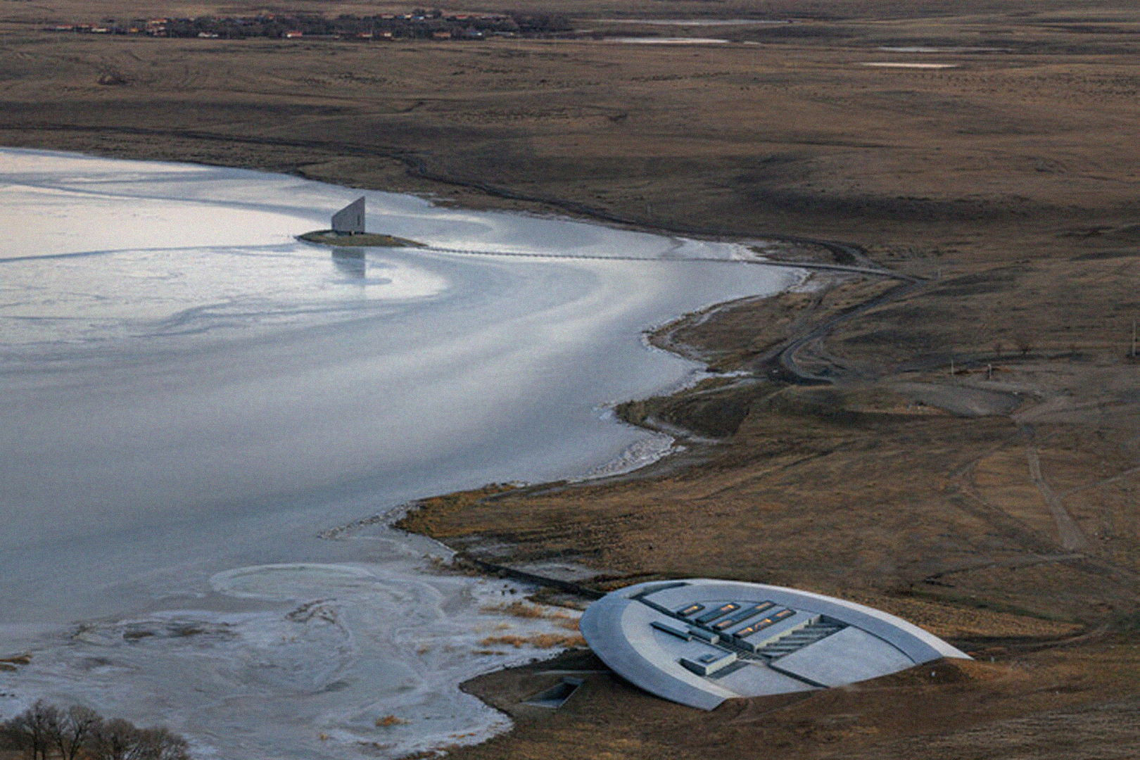 Нисдэг таваг мэт Prairie Ark галерей Өвөр Монголд нээгдлээ (фото 6)