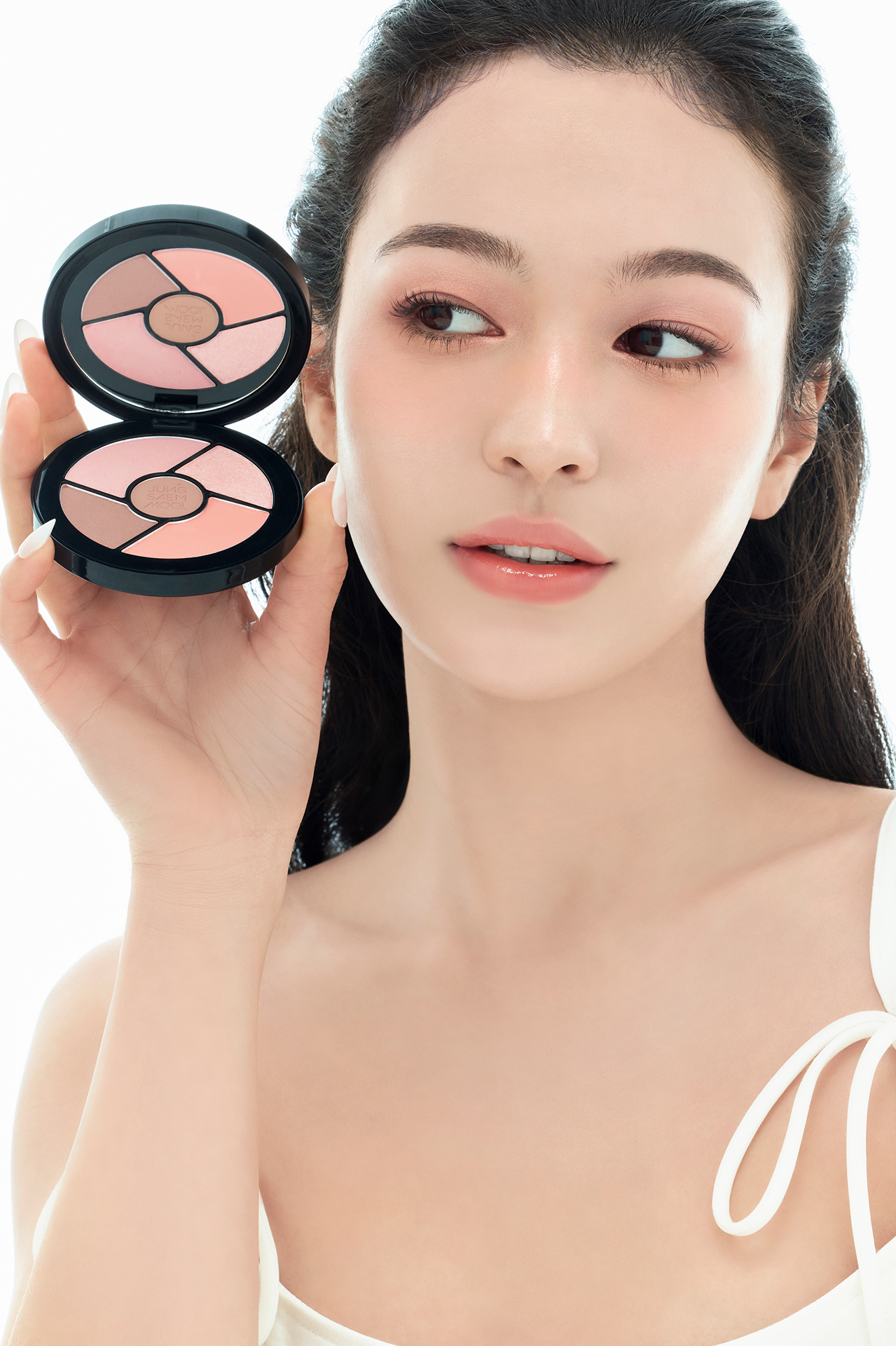 Jung Saem Mool Монголд тусгай өдөрлөг зохион байгуулж байна (фото 12)