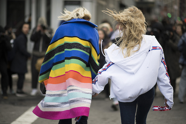 Нью-Йоркийн загварын долоо хоног дээрх street style, хоёрдугаар хэсэг (фото 5)