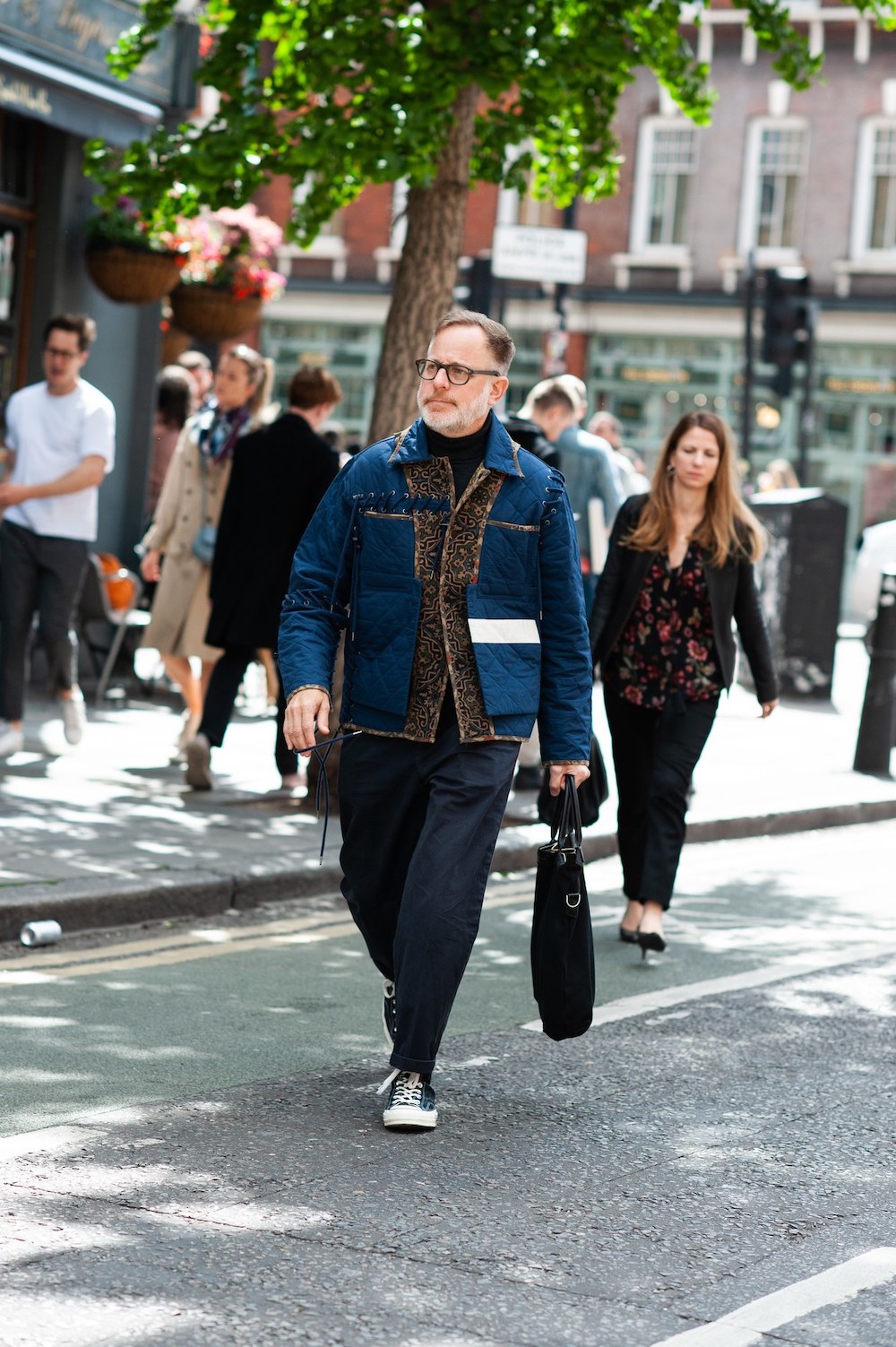 Street style: Лондонгийн эрэгтэй загварын долоо хоног, хавар-зун 2020 (фото 17)