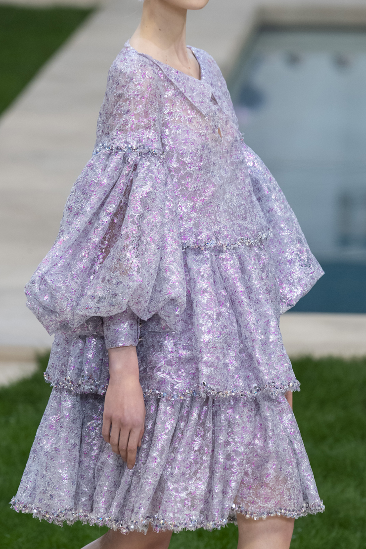 Ойроос харцгаая: Chanel Couture, хавар-зун 2019 (фото 15)