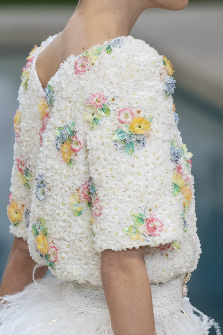 Ойроос харцгаая: Chanel Couture, хавар-зун 2019 (фото 2)