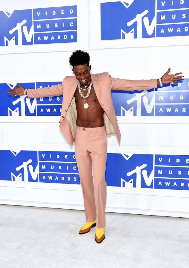 Улаан хивсэн дээрх одод: MTV video music awards (фото 14)