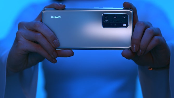 Vogue сэтгүүл ба Huawei P40 Series хамтрал (фото 1)