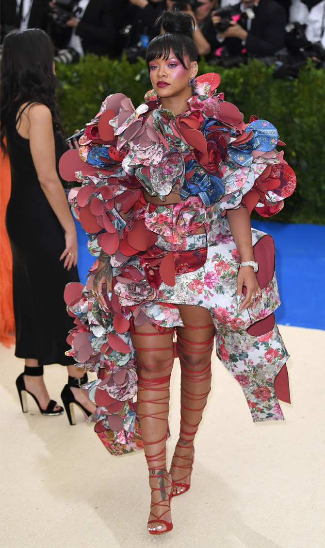 Met Gala-гийн түүхэн дэх хамгийн гайхалтай төрхүүд (фото 21)
