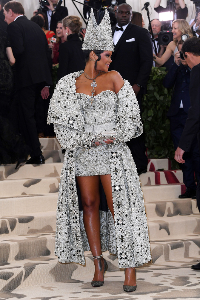 Met Gala-гийн түүхэн дэх хамгийн гайхалтай төрхүүд (фото 27)