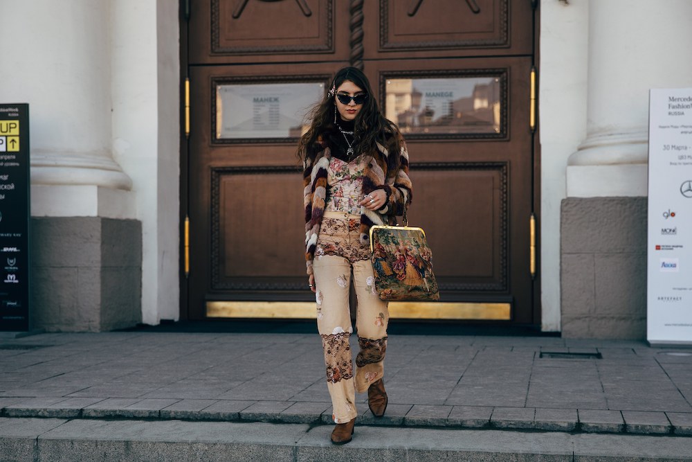 Street style: Москвагийн загварын долоо хоног дээрх шилдэг төрхүүд (фото 30)