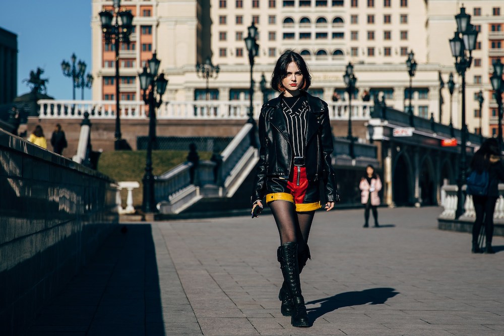 Street style: Москвагийн загварын долоо хоног дээрх шилдэг төрхүүд (фото 7)