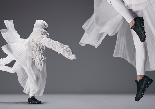 Залуу дизайнерууд Nike Air VaporMax пүүзэнд зориулсан этгээд төрхүүд бүтээлээ (фото 4)