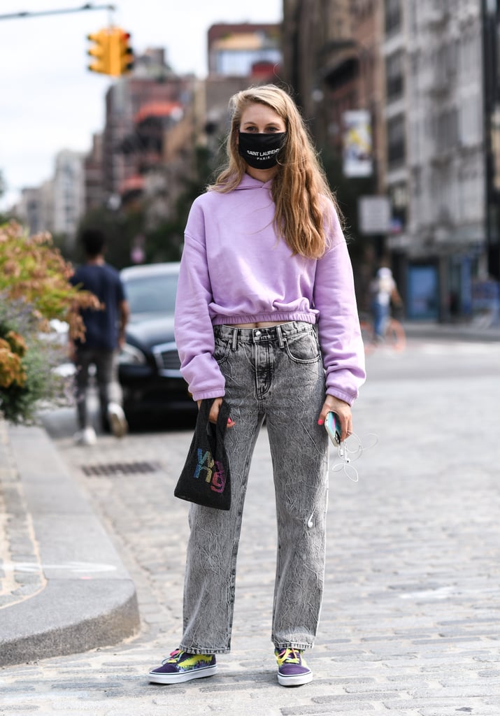 Street style: Нью-Йоркийн загварын долоо хоног дээрх шилдэг төрхүүд (фото 20)