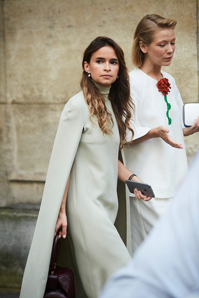 Парисын кутюр загварын долоо хоног, намар-өвөл 2016: Street style. Дөрөвдүгээр хэсэг (фото 1)