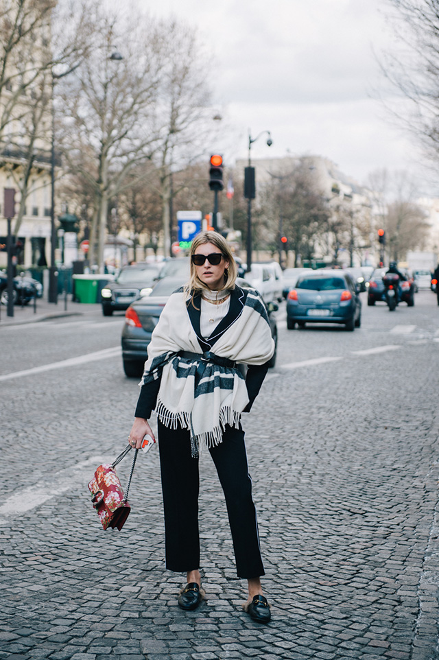 Парисын загварын долоо хоног, намар-өвөл 2016: Street style. Гуравдугаар хэсэг (фото 17)