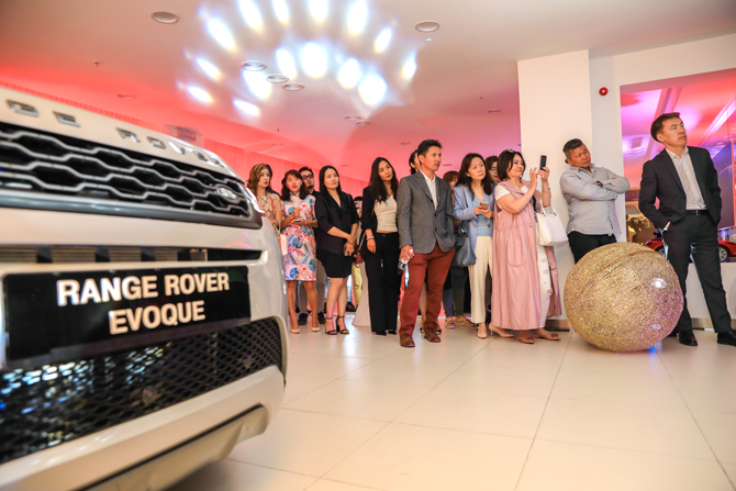 Шинэ үеийн Range Rover Evoque автомашины танилцуулгын үдэшлэг (фото 11)