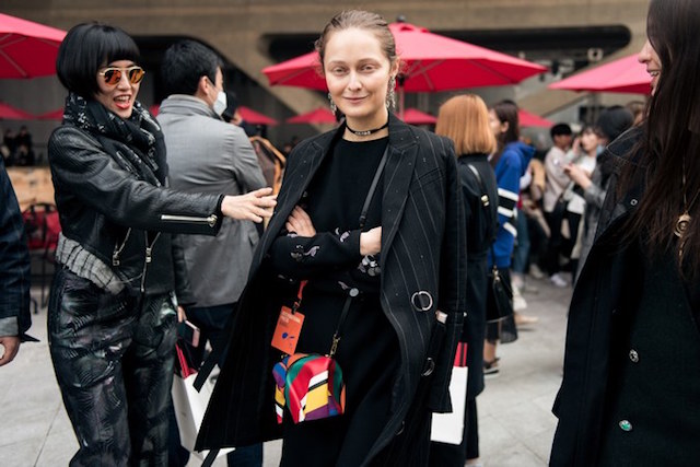 Сөүлийн загварын долоо хоног дахь street style (фото 27)