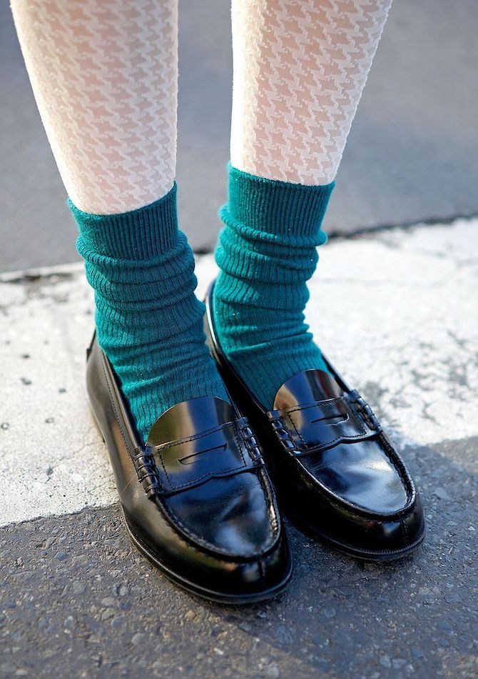 Стилистийн зөвлөгөө: Лофер гутлаа оймстой өмсөж эхэлцгээе (фото 16)