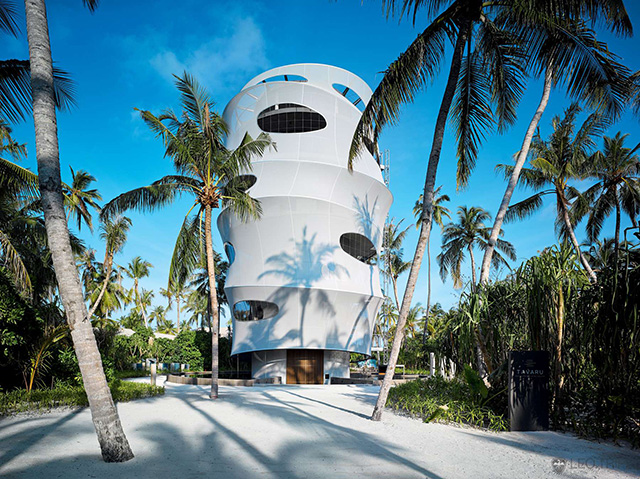 Диваажингийн арал дахь Tavaru ресторан (фото 6)