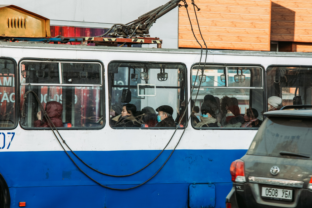 Фото сурвалжилга: Улаанбаатарчууд халдварт өвчнөөс хэрхэн сэргийлж байна вэ (фото 17)