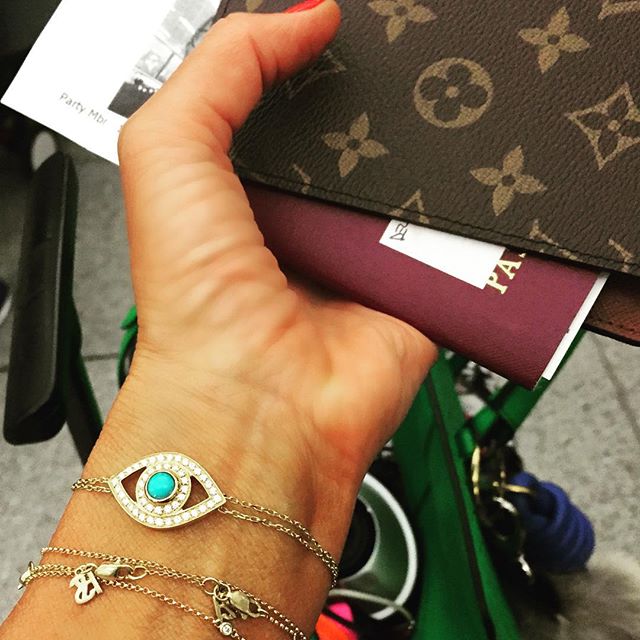 Landed  very nice to meet u Netali! Tnks for this beautiful  eyes/bracelet @netalinissim 