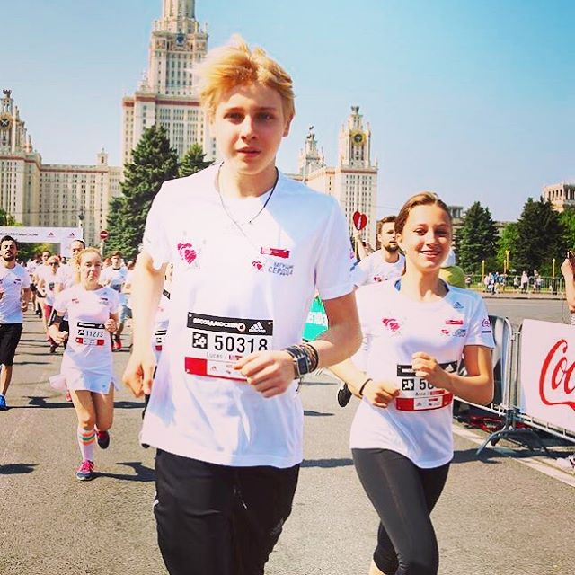 So proud of my baby(always will be even if he is already 1.85 m.!) flying to represent me today at the #runninghearts race in Moscow   Thank you for always being there for @nakedheartfoundation