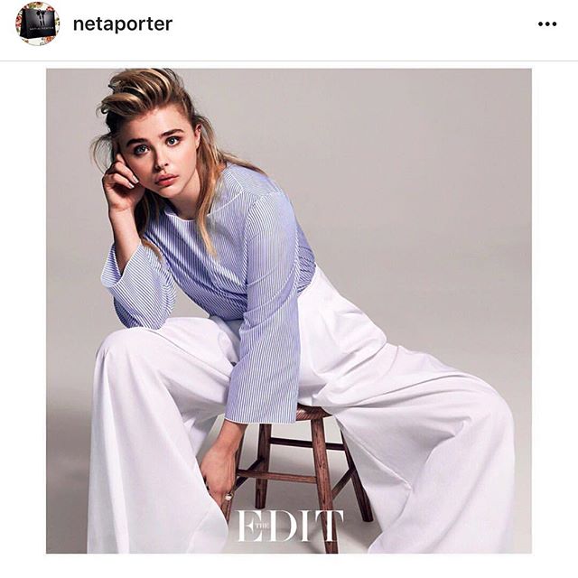 Chloe Moretz wearing wide pleated cotton VIKA GAZINSKAYA pants. Available @netaporter @adamlippes blouse - so here we meet)   #NETAPORTER  #THEEDIT