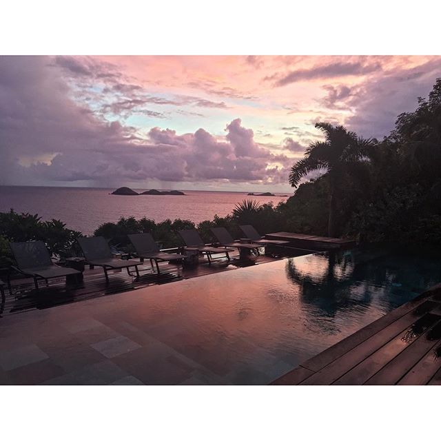 Sunrise wonders       Good morning everyone!! Wishing you a wonderful day!! Maravilhas do nascer do sol.... Bom dia!! Desejo a todos um dia lindo!! #stbarths #sunrise #sunrisewonder #wimcovillas #villaamancaya #nascerdosol #grateful #blessed