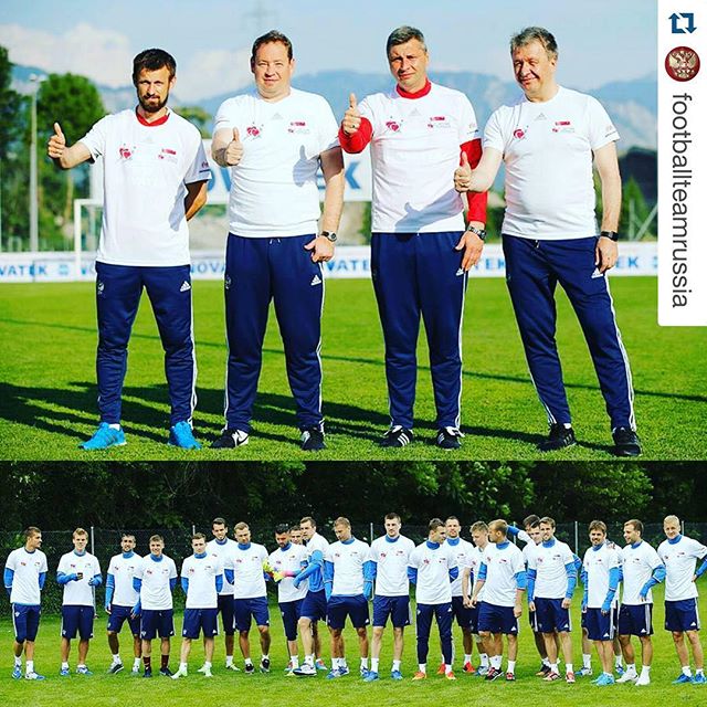 Совсем скоро (   below) мы все будем болеть за нашу Сборную на #Euro2016 и ждать побед, а сегодня ребята поддержали #Бегущиесердца , всей командой пробежав символический кросс в футболках @Running_hearts #ВпередРоссия @teamrussia        In two weeks we all will be following #Euro2016 and supporting our national teams. Today Russian National team decided to support our Moscow charity run and performed a symbolic cross and training in @Running_hearts shirts Thank you!        #GoRussia #teamrussia   #Repost @footballteamrussia
   
#adidasБегущиеСердца @running_hearts #БежимСоСмыслом  @adidasrussia @nakedheartfoundation