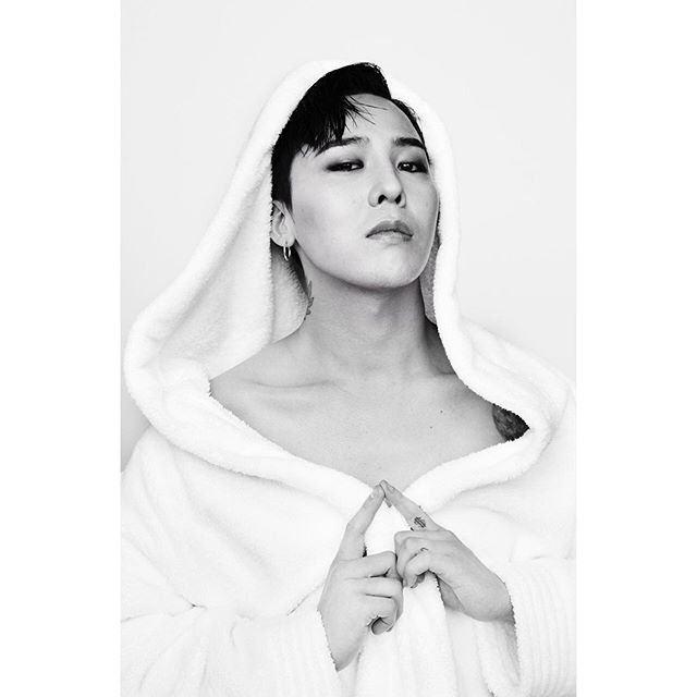 TOWEL SERIES 117, G-DRAGON. 
#MarioTestino #TowelSeries @xxxibgdrgn