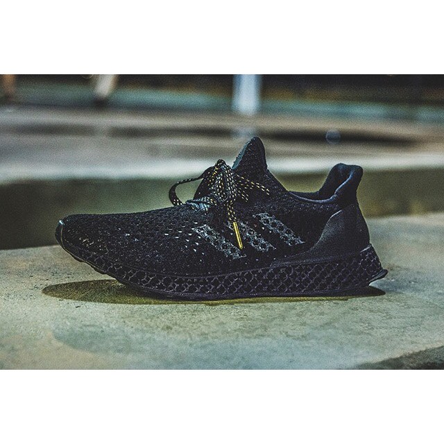 Adidas брэнд Олимпийн тамирчдад 3D принтерээр хэвлэсэн пүүз бэлэглэнэ.

Adidas will gift 3D printed sneakers to Olympic medalists.

#3dprinting #adidas #sneakers #medalist #olympics #rio16