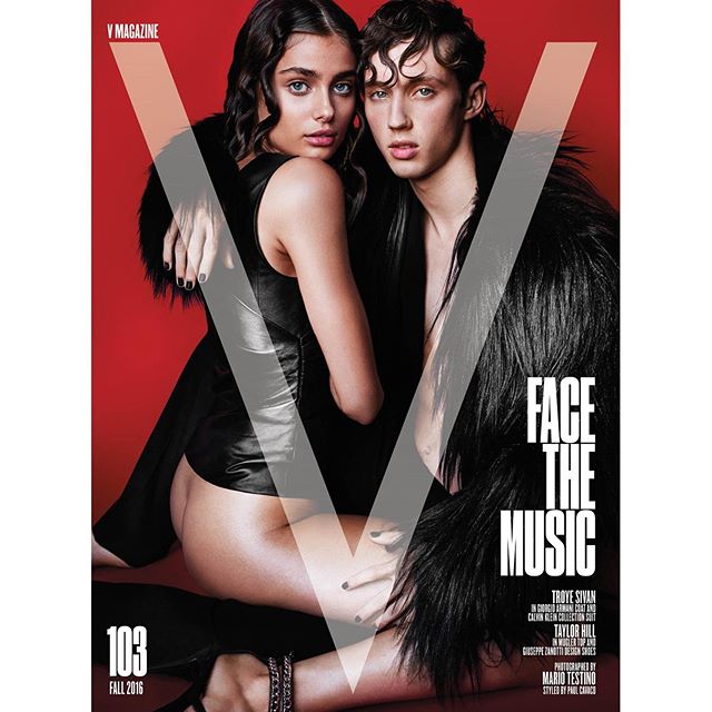@TROYESIVAN AND @TAYLOR_HILL FOR THE COVER OF @VMAGAZINE SEPTEMBER ISSUE 2016

TROYE SIVAN Y TAYLOR HILL PARA LA PORTADA DE V MAGAZINE SEPTIEMBRE 2016

#V103 #FaceTheMusic @PaulCavaco