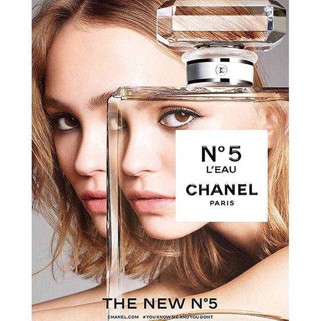 Лили-Роуз Депп Chanel-ын шинэ сурталчилгаанд

Lily-Rose Depp in Chanel Ad.

@lilyrose_depp #lilyrosedepp #chanel