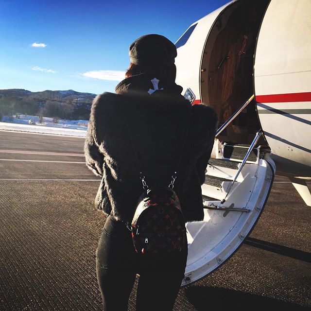      @jetluxlife #JetLuxLife