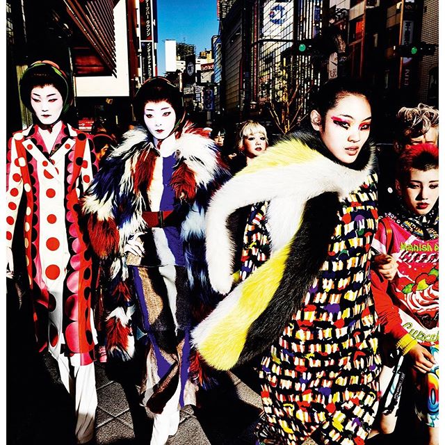 TRIBUTE TO @ANNA_DELLO_RUSSO 
UN TRIBUTO A #ANNADELLORUSSO  #MarioTestino #TestinoArchive @ChiharuOkunugi @VogueJapan @katsuyakamo