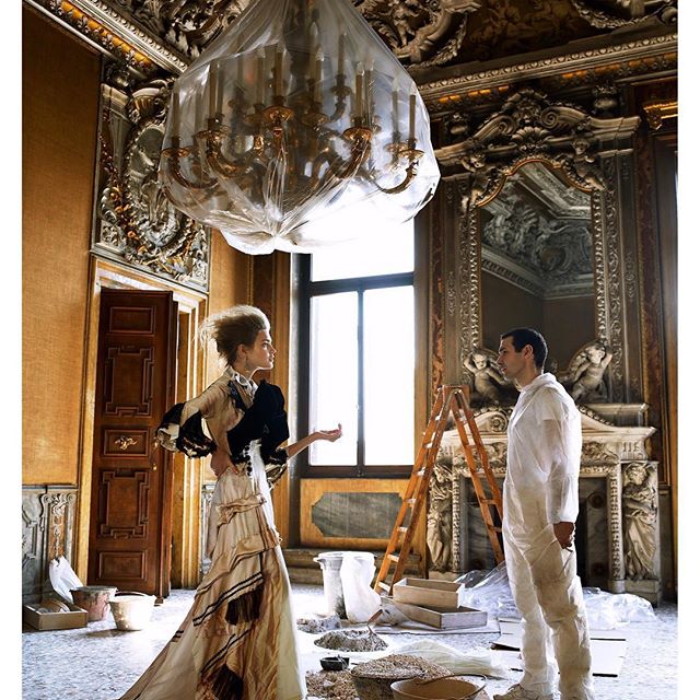 CIAO BELLISSIMI! MY LOVE FOR VENICE ON @MIRAMIRATV.
LINK IN BIO.
CIAO BELLISSIMI! MI AMOR POR VENECIA EN #MIRAMIRATV.
LINK EN BIO.
@NataSupernova @VogueMagazine @AaronDeMey1 @ArrivaGiberto @Aman
@TheRealGraceCoddington #RicardoLanza #DidierMalige #MarioTestino