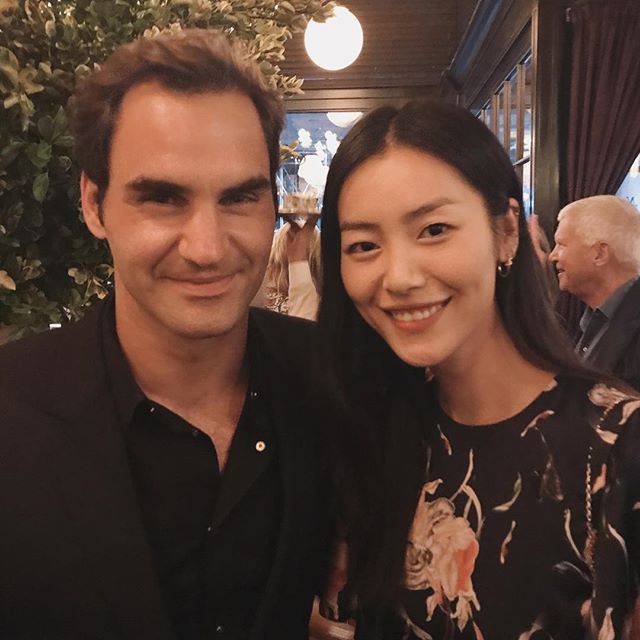 Happy belated birthday to the legendary @rogerfederer! Many thanks to you, your family, and Anna Wintour @voguemagazine for having me at the celebration! Wishing you best of luck at the @usopen  