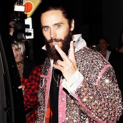 Out celebrating the night of the #vmas @30secondstomars @Gucci       