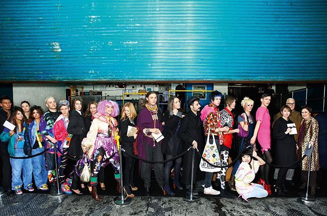 GETTING READY FOR FASHION WEEKS.
NY, LONDON, MILAN AND PARIS!
PREPARANDONOS PARA LAS SEMANAS DE LOS DESFILES.
NY, LONDRES, MILANO Y PARIS!
@BritishVogue @LucindaChambers @SamBryantMakeup
@CyrilLaloue @PatrickKinmonth @SuzyMenkesVogue @ManoloBlahnikHQ
@MissLisaArmstrong #MarioTestino