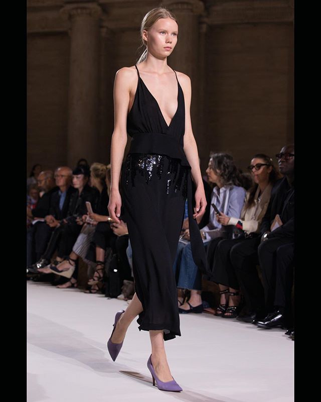 See every look from my #VBSS18 collection at victoriabeckham.com x VB
