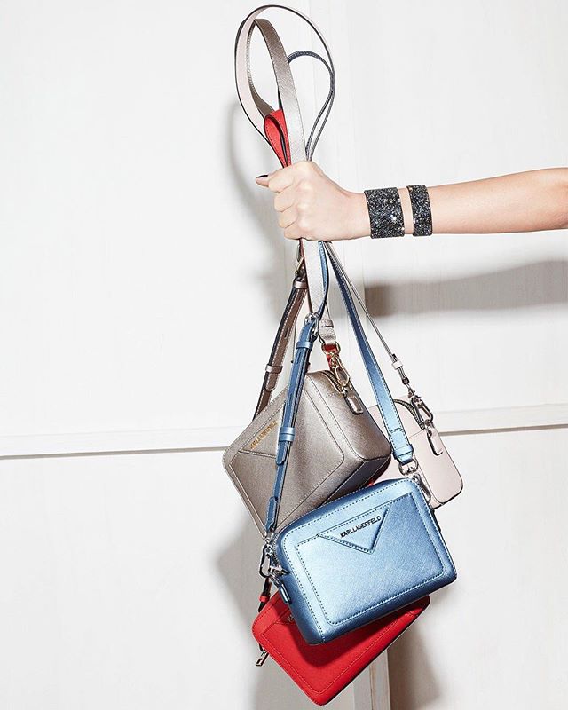 The new hues of the K/Klassik will bring a pop of colour into your Fall wardrobe! Pick yours by clicking the link in the bio. #KARLLAGERFELD