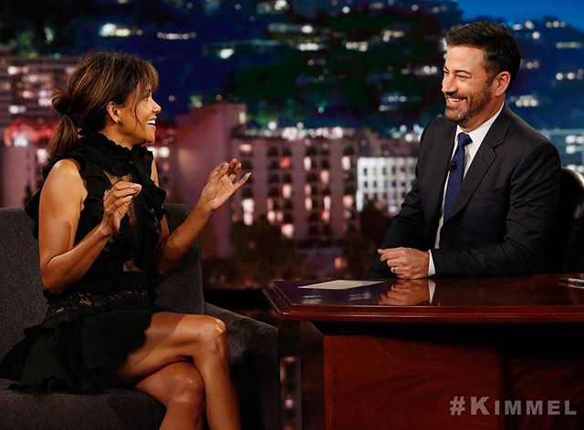 #FirstDayOfFall must be upon us because the halleberries are in bloom! @HalleBerry