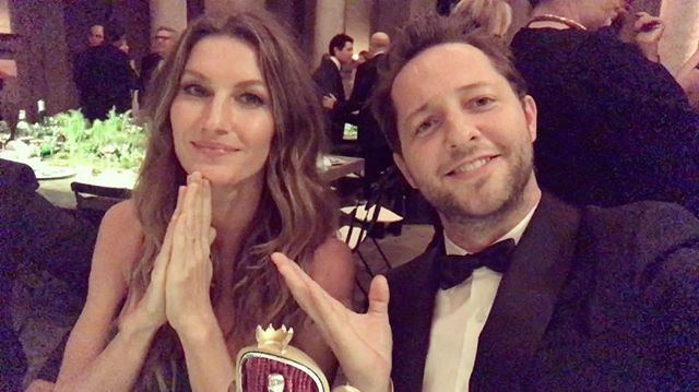 Last night I sat next to @Gisele at a dinner where she received Vogue's Eco Laureate Award for her environmental activism. (She arrived that morning and it was only the second time she missed a Patriots home game, which her husband Tom Brady lead to victory. We Facetimed him in the locker room afterward, hubba hubba!) Over dessert, she thanked Mother Nature for all the beauty she gave the world. I thanked Mother Nature for giving us the beauty of Gisele. Congrats to @ecoage @vogueitalia and @livia_firth on a fun and also enlightening evening in Milan      