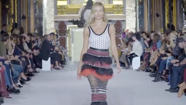 Obsessed With This Look   @olivier_rousteing @balmain 
Casting By @jesshallettcast 
Make Up By @thevalgarland 
Hair By @sammcknight1 
#balmain