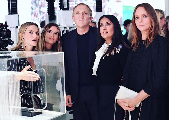 Thank you to one of the most kind, passionate and supportive people I met @salmahayek   as Steve Jobs once said: only passion drives progress. Without passion any rational person would eventually give up. Picture credit: @fashiontechlab Launch at @google Arts and Culture Lab co hosted by @stellamccartney presenting Osomtex among 6 other amazing technologies in materials science, bio and nanotechnology