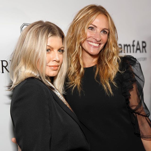 #Fergie and #JuliaRoberts at the #amfAR #LosAngeles gala in #BeverlyHills #Buro247Singapore