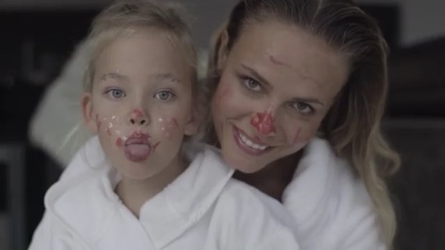 The Sweetest Moments At @nlvogue Shoot    Film By @tijldhenije_director And @alique_photography #NPolyMakeUp #vogue #motherdaughter