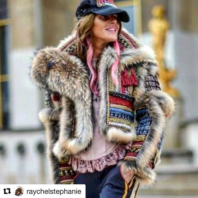 #Repost @raychelstephanie (@get_repost)
   
 This screams a large amount of my personality and taste Bright; Bold & simply Beautiful.  @anna_dello_russo has taste in @dsquared2 the dream   
.
.
.
#fashionblogger #fashionstylist #fashion #fashionista #like4like #bebold #beautiful #personalshopping