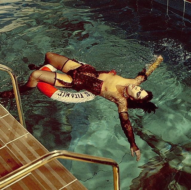 #Pool time with none other than #TimCurry from #TheRockyHorrorPictureShow, showing at @theprojectorsg with #TheGloryHoes this #Halloween #buro247singapore