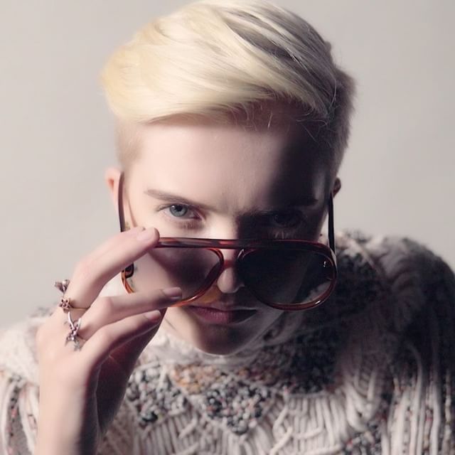 #RuthBell s (@ruthnotmay) working @dior s new #DiorLia #sunglasses, a little twist on the pilot style #Buro247Singapore