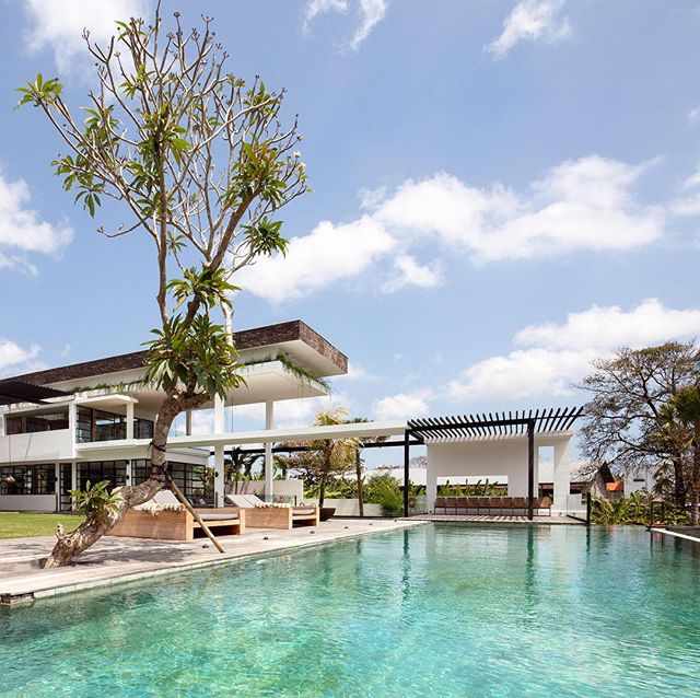 Escaping to #Bali? Take part in our readers  survey to win a 3-night stay at @theluxenomad s #VillaSuami #Buro247Singapore #travel
