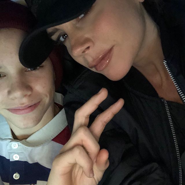 With my boys!! Love u @romeobeckham @cruzbeckham  x VB